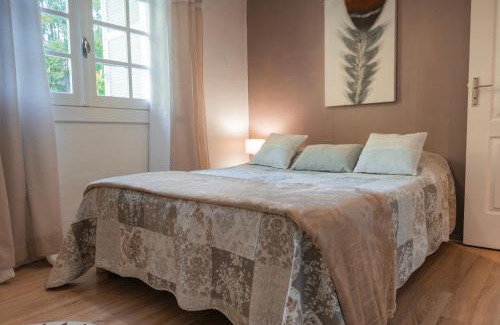Salazie Apartment | Discover Hibiscus: Family-Friendly Retreat with Pool & Hot Tub