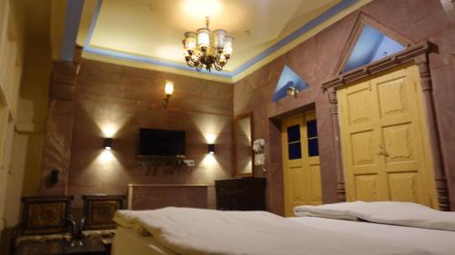Jodhpur House | Relax at Suraj Haveli: Guest Rated 9.3 with Spa & Dining