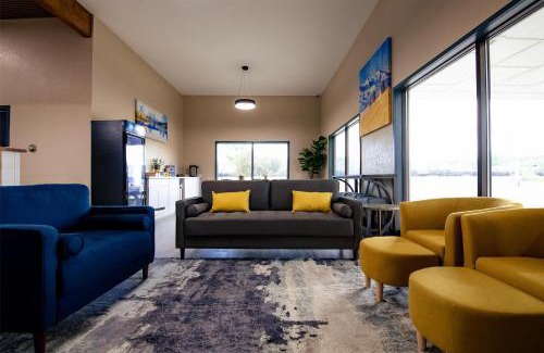 Forsyth Hotel | SureStay by Best Western Forsyth
