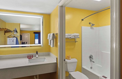 Gulfport Hotel | Budget-Friendly Stay at SureStay by Best Western Gulfport