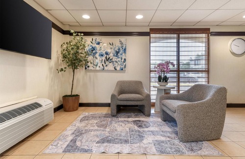 East Brunswick Hotel | Comfortable Stay at SureStay Hotel, East Brunswick