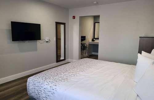 Chowchilla Hotel | Inviting Stay at SureStay Hotel by Best Western Chowchilla