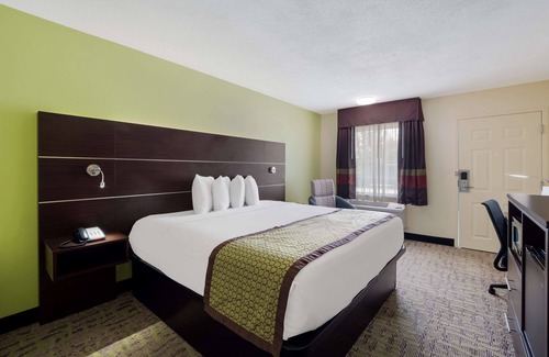 Manning Hotel | Family-Friendly Stay at SureStay Hotel by Best Western Manning