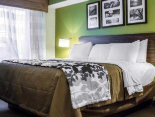 Superstition Springs Hotel | Relax at SureStay Plus by Best Western Mesa with Pool & Spa