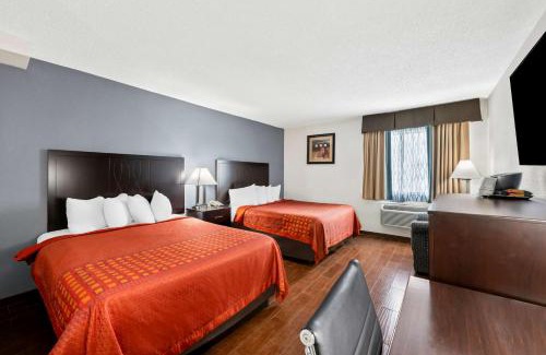 Lubbock Hotel | Pet-Friendly Retreat at SureStay Plus Hotel in Lubbock