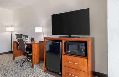 Fernandina Beach Hotel | Relax at Surf and Sand Fernandina Beach, Amelia Island