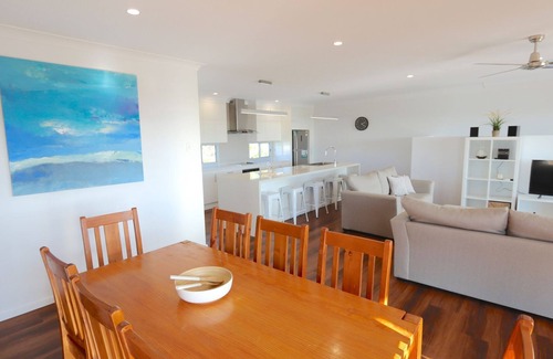 Waterhouse House | Seaside Retreat: Surf and Sand with Breathtaking Views