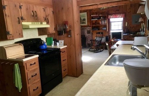Phippsburg Cottage | Discover Summer Getaways at Popham Beach with Ocean Views