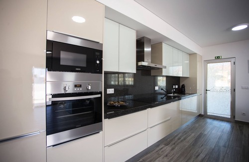 Peniche Apartment | Experience Surf And Stones: Pet-Friendly Oceanview Retreat