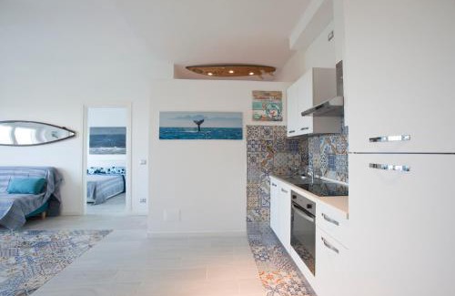 Lavinio Lido di Enea Apartment | Seaside Retreat: Surf and Windsurfer House Anzio