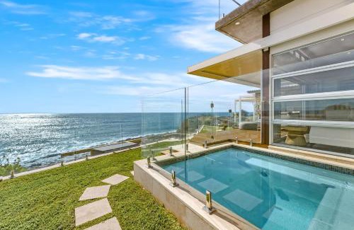 Shellharbour House | Coastal Retreat at Surf Beach House with Oceanfront Views