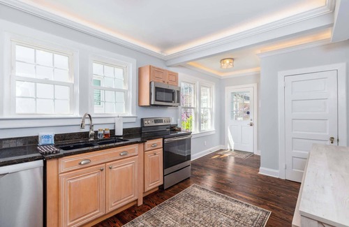 Ocean City House | Surf Ocean Side Entire Building Sleeps 17 By Beach