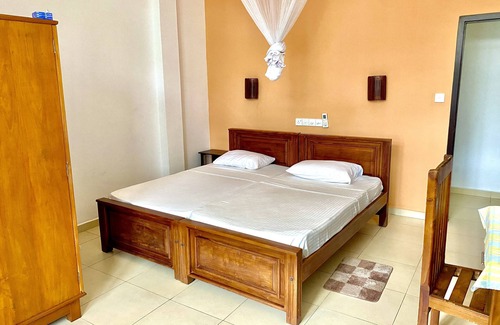 Kathaluwa Bed & Breakfast | Family-Friendly Retreat at Surf Range Resort Awaits You