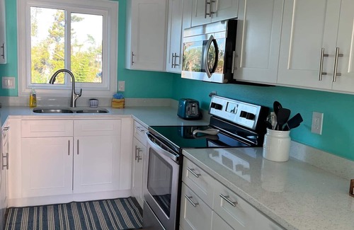 Englewood House | Beachcomber of Manasota Key: Oceanfront Oasis Awaits