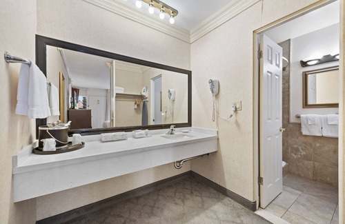 Laguna Beach Hotel | Explore Laguna Beach: Pet-Friendly Hotel with Pool & Ocean View