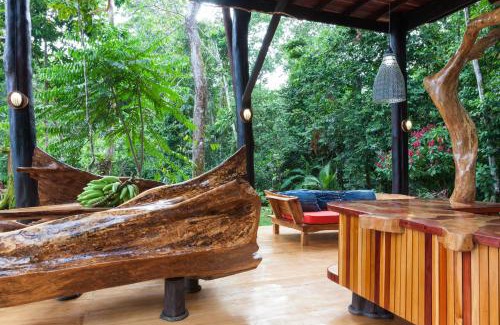 Puerto Jimenez House | Beachside Retreat: Surfers’ Bohemian Dream with Ocean Views