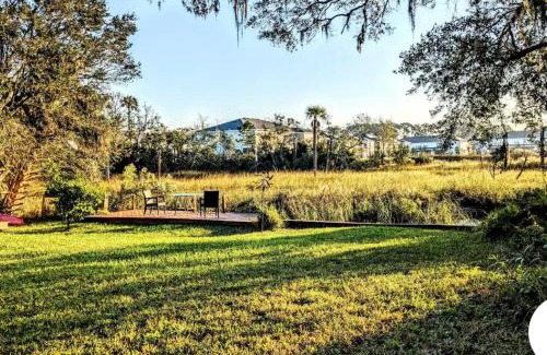 North Beach House | Relaxing Stay at Surfers Paradise: Family-Friendly Retreat