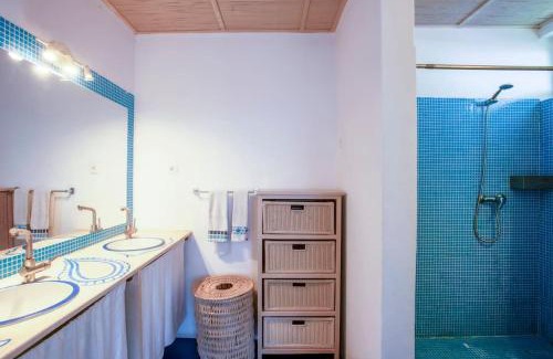 Ponta d'Ouro House | Oceanfront Retreat at Surfers Spot - Child Friendly Escape