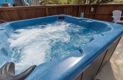 Ocean Sands House | Pet-Friendly Retreat at Surfin' Paws for Family Fun
