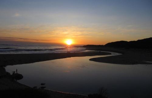 Gnarabup Cabin | Oceanfront Escape at Surfpoint Resort with Pool & Spa