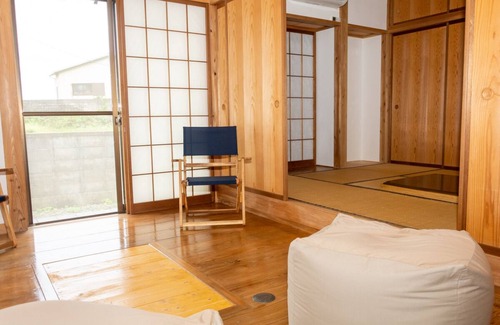 Nishina House | Surfs up! Beautiful Beach House with Onsen, in Nishiizu.