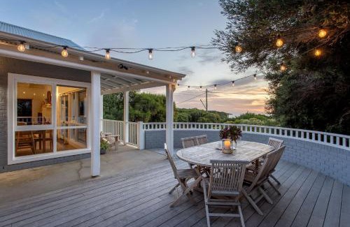 Yallingup House | Family-Friendly Retreat at Surfs Up - Yallingup
