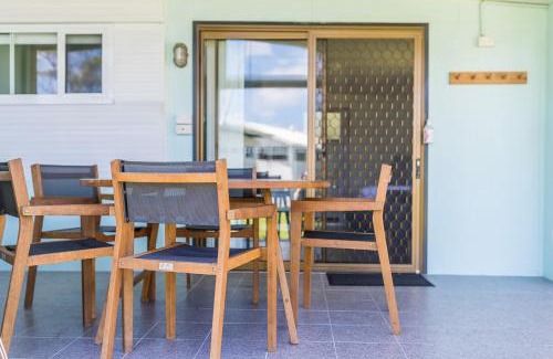 Cudmirrah Resort | Pet-Friendly Surfside Cudmirrah Beach with Ocean Views