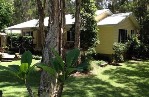 One Mile Cottage | Unforgettable Surfside Dreaming at One Mile Beach