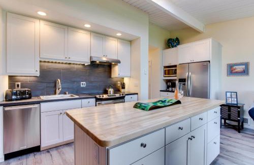 Gearhart Apartment | Beachside Bliss at Surfside | Suite on the Sea