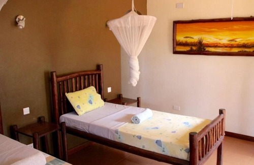 Jinja Hotel | Surjios Guest House