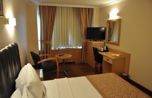 Seyhan Hotel | Experience Comfort at Surmeli Adana Hotel with Ocean View