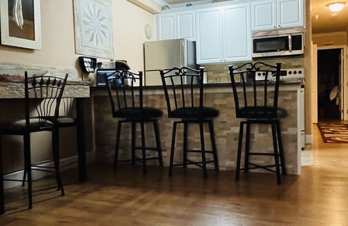 Lincoln City Condo | Oceanfront 1 Bed Condo: Guest Rated 9.8 with Pool Access