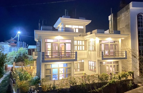 Kathmandu House | Embrace Nature at Our Pet-Friendly Forest Retreat
