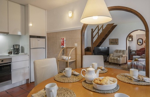 Camacha Cottage | Nature Retreat – Casa da Cebola with Spa & Breakfast