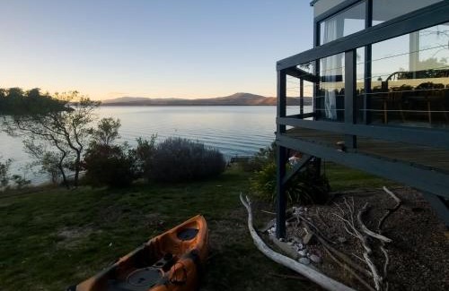 Surveyors Bay House | Surveyor's Cottage