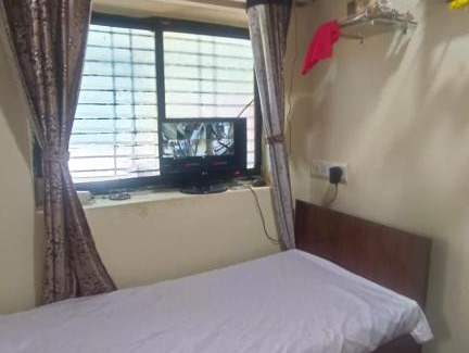 Rabale Hotel | Budget-Friendly Surya AC Dormitory in Rabale Awaits You