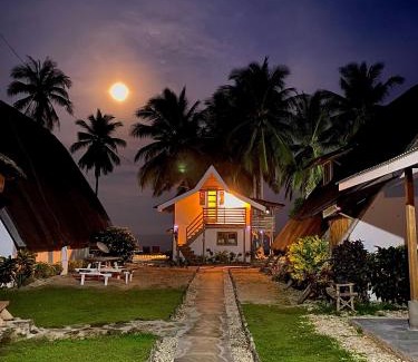 Aborlan Bed & Breakfast | Beachfront Getaway at Surya Beach Resort Palawan
