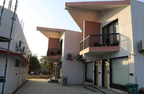 Palghar Hotel | Pet-Friendly Suryaansh with Spa, Pool & Ocean Views