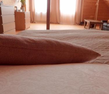 Bruchweiler Cabin | Family-Friendly Stay at Susanna NEU with Netflix Access