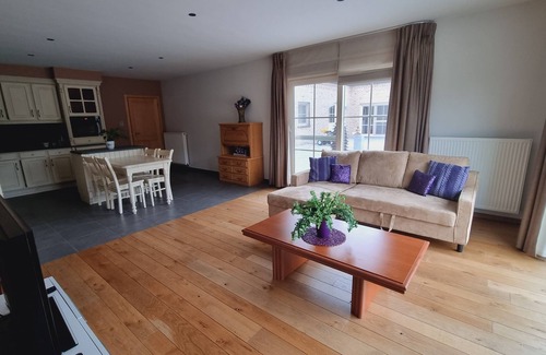 Neerpelt Apartment | Relaxing Susberg-2 Holiday Home with Pool and Saunas