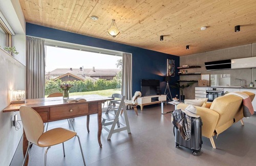 Gstadt Apartment | Eco-Friendly 5-Star Lake View Vacation Home with Spa