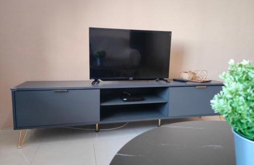Pelindung Apartment | Experience Sutra Damai Seaview: Rated 9/10 with Oceanfront Access