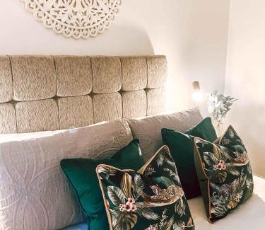 Thatto Heath Cabin | Kid-Friendly Sutton Heath Lodge: Guest Rated 9/10