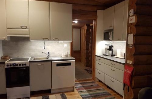 Kuusamo Ski Chalet | Relax at Suvituuli: 4-Star Oceanfront Retreat