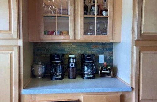 Old Town House | Top-Rated Suwannee River: Pet Friendly with Ocean Views