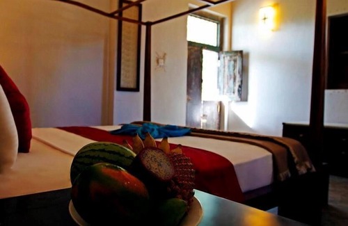 Tangalle Bed & Breakfast | Relax at Suwaya Villa with Pool and Family-Friendly Perks