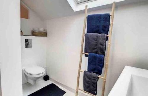 Petit Moisenay Apartment | Family-Friendly Stay at Suzy Home with Top Amenities
