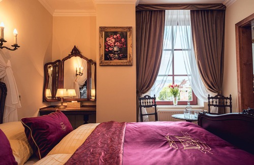 Prague Hotel | Experience Svatojánský Dvůr: Pool, Spa & 10/10 Guest Rating