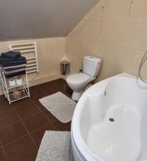 Siauliai Villa | Guest Rated 9.3: Pet-Friendly Stay at Svečių namai Kamile
