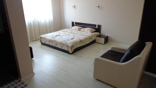 Shiroki Dol Villa | Relax at Sveti Nikola Villas with Oceanfront Pool Access